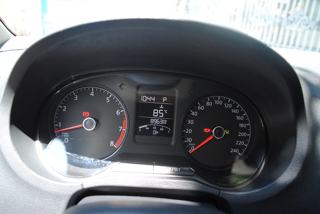 Đồng hồ tốc độ trên ô tô có chính xác không ?